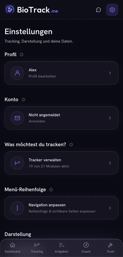 Die Einstellungen-Übersicht mit Profil, Konto, aktiven Trackern und Menü-Reihenfolge.